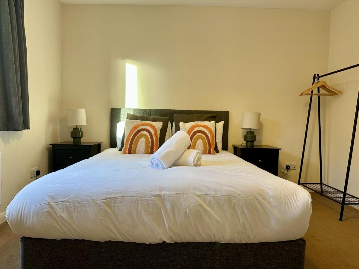 Super Apartment Next To Bicester Village Sleeps 4 Экстерьер фото